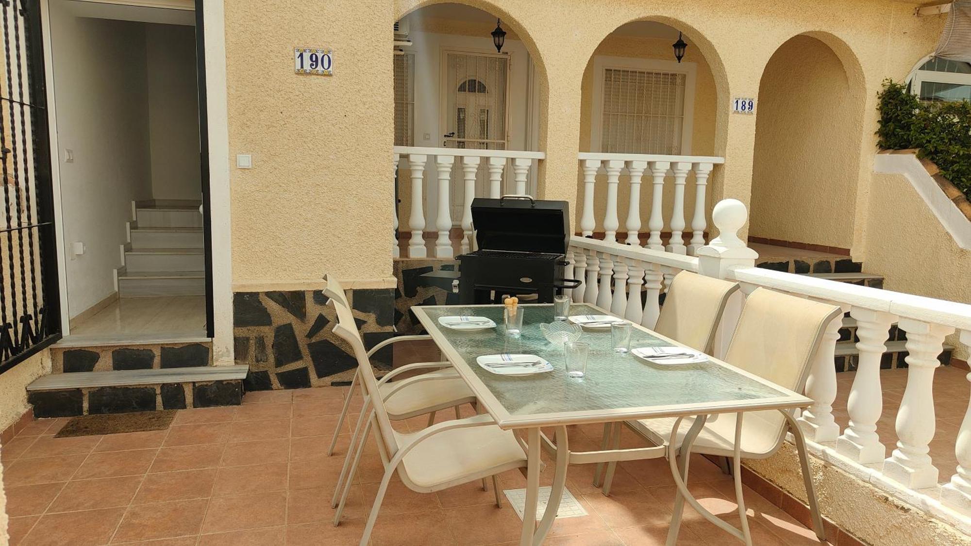 190 Planta Alta Apartment *
